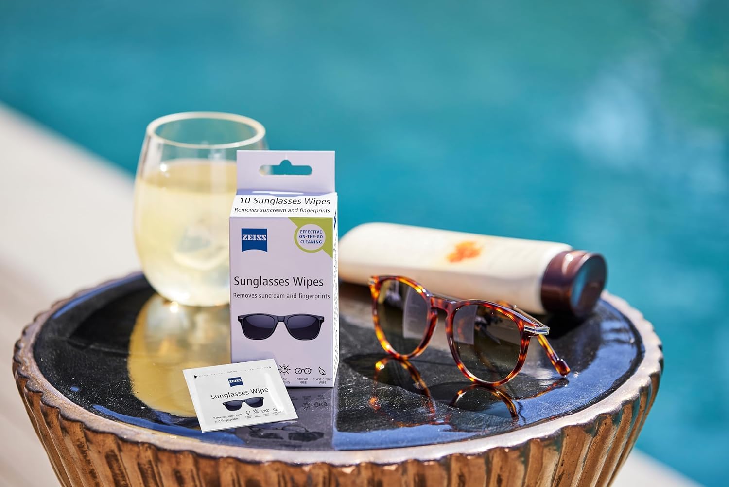 ZEISS Lens Wipes – 200 Ct, Individually Packed for Glasses & Cameras